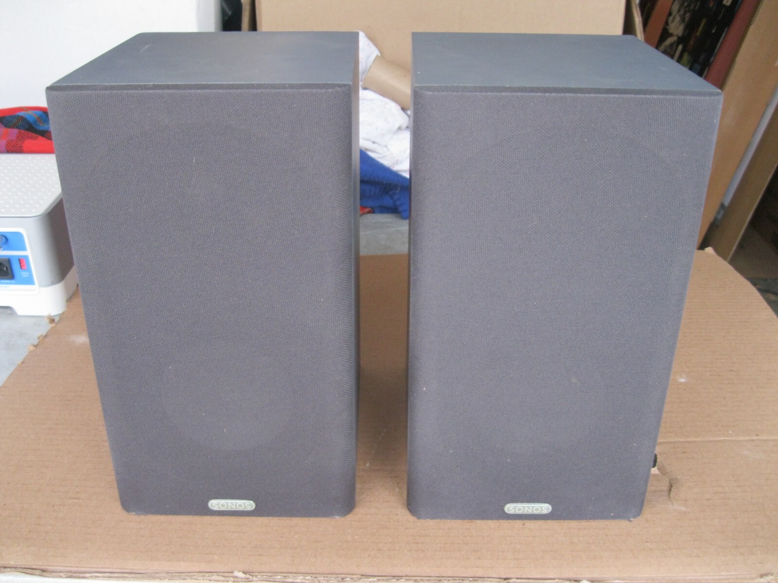 Pair of SONOS SP100 Digital Music System Bookshelf speakers--7.6 X 6.4 X 11.3