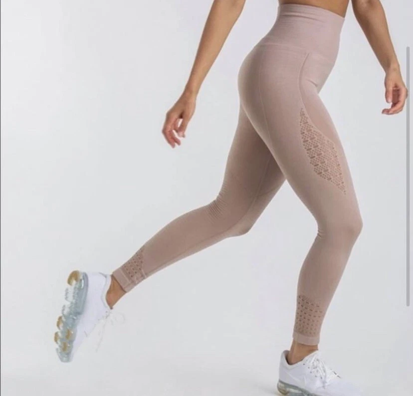 Gymshark Seamless Leggings XS Beige Cream