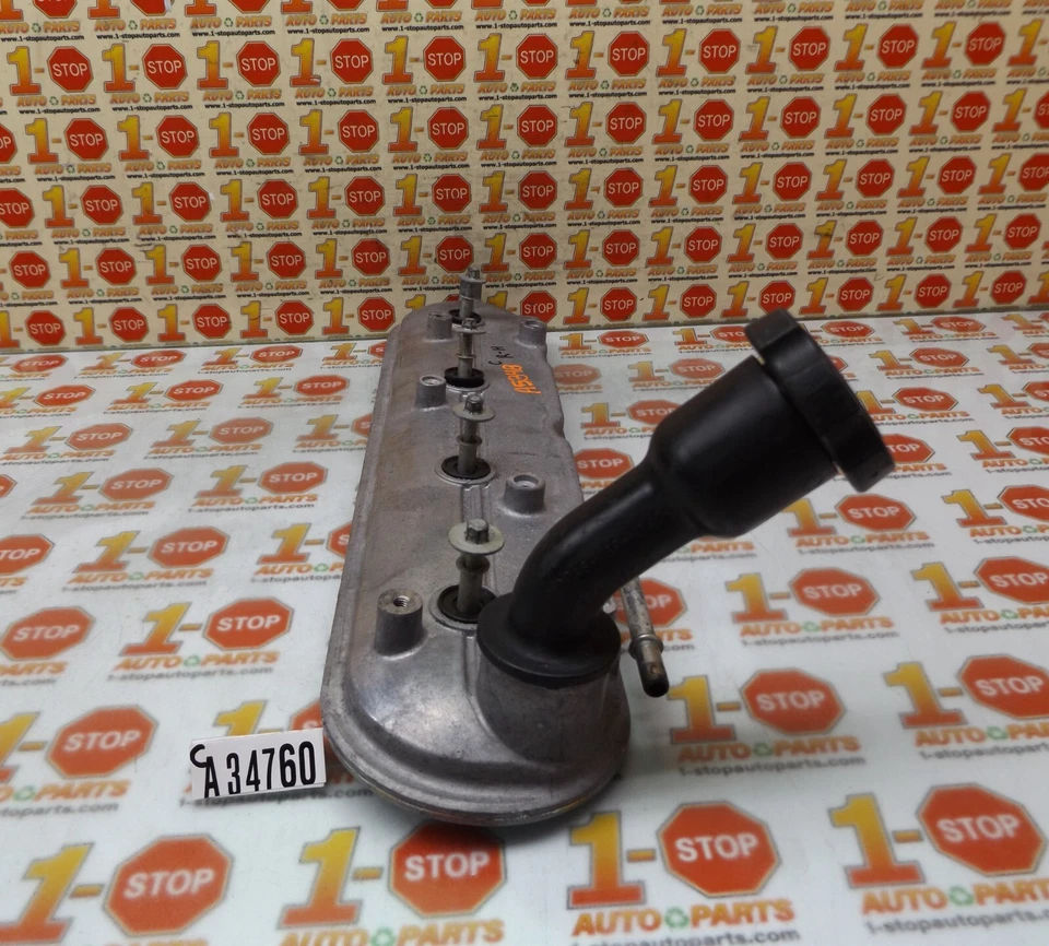 Chevrolet Silverado 1500 2009-2013 cubierta de válvula de motor derecho 12637684 OEM Foto 4 de 4