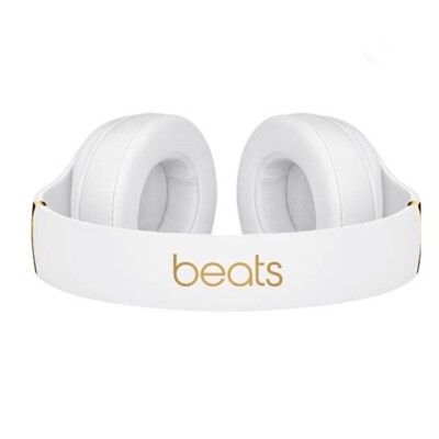 Beats By Dr Dre Studio3 Wireless Headphones White Brand New and