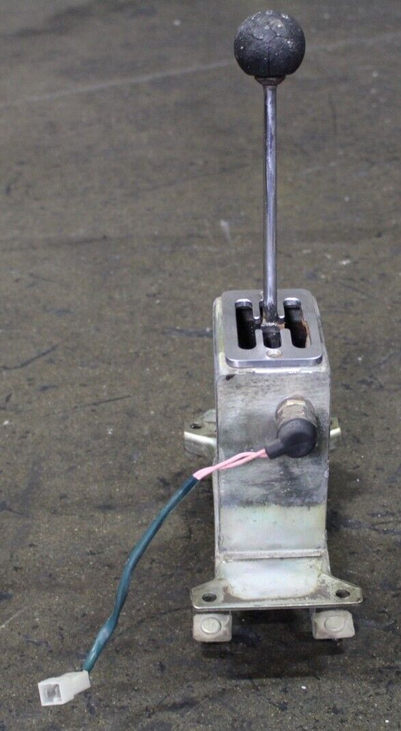 Ferrari 348, Shifter Box Assembly, Burn Dmg, Used, P/N 144743