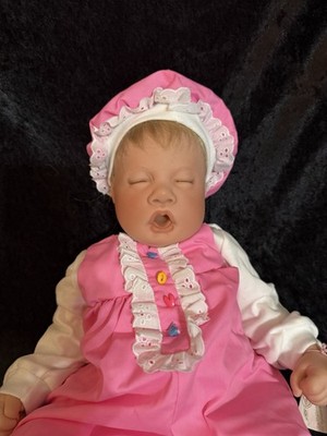 Lee Middleton   First Born ~ LOVE Sleeping   Doll