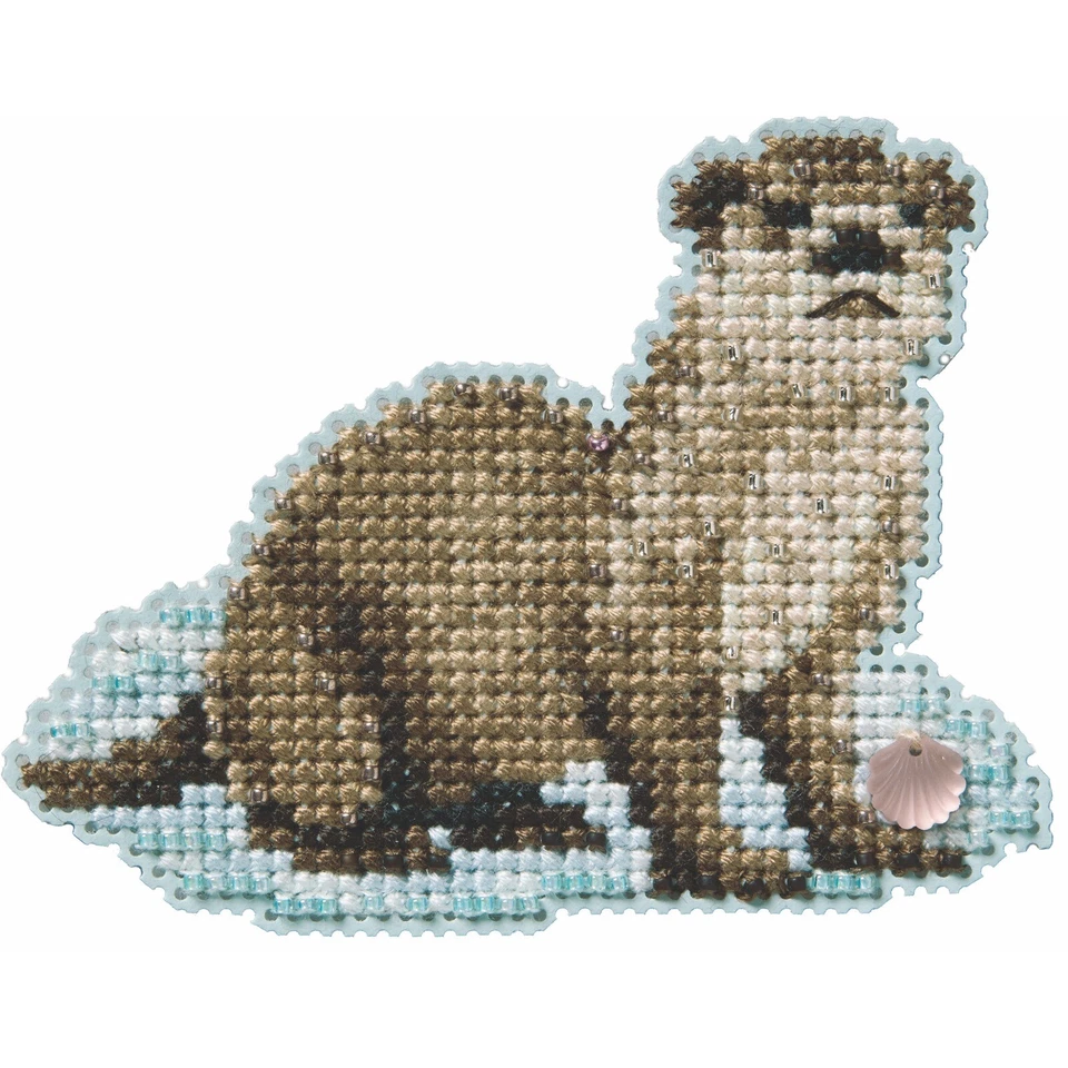 Otter Beaded Cross Stitch Kit Mill Hill 2025 Autumn Harvest MH182521