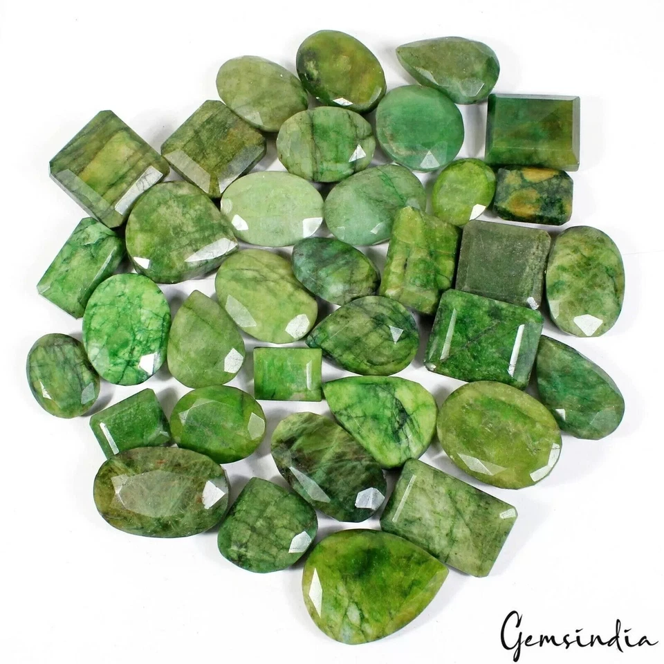 5000 Ct Natural Green Emerald 25-48mm Loose Assorted Cut Huge Gemstones, Brazil - Image 3 of 4