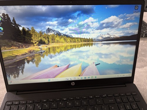 HP 15-fc0516sa 15.6" Laptop - AMD Ryzen 3, 128 GB, Black - Picture 3 of 6