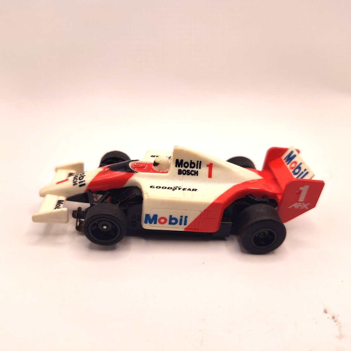AFX Formula Indy F1 Mobil Bosch #1 Goodyear Tomy Aurora HO Turbo