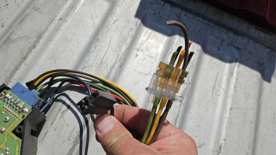 1986-1987 Dodge Daytona 600 Aries Chrysler Laser Lebaron Vacuum Module Actuator - Image 4 of 4