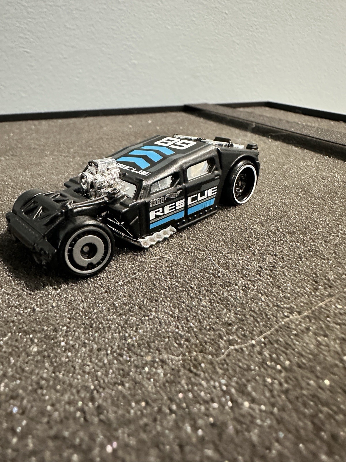 Hot Wheels 2022 Lethal Diesel #121 Black rescue blue *