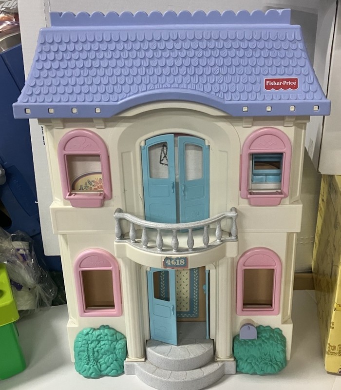 Fisher Price Little People Loving Family Doll Grand Dollhouse