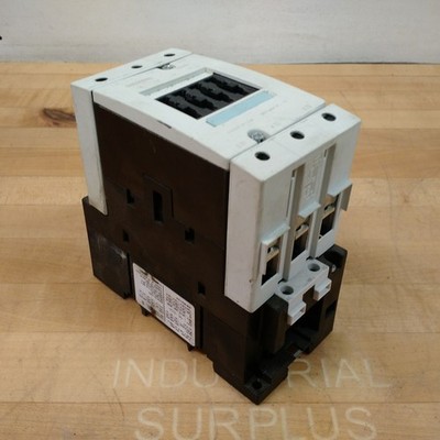 Seimens 3RT1044-1AK60 Contactor, 65 Amp, 3 Pole, 120V, 60Hz - USED