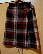 VTG James Pringle Scotland Wool Brown Tartan Kilt Skirt Leather Straps Pin Sz 10