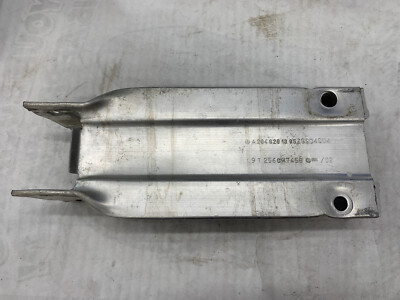 08 09 10 11 12 13 14 15 MERCEDES X204 LEFT BUMPER BRACKET ABSORBER 