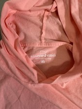 Vineyard Vines Women  s Pink Long Sleeve Hoodie T-Shirt Blue Whale Size XS