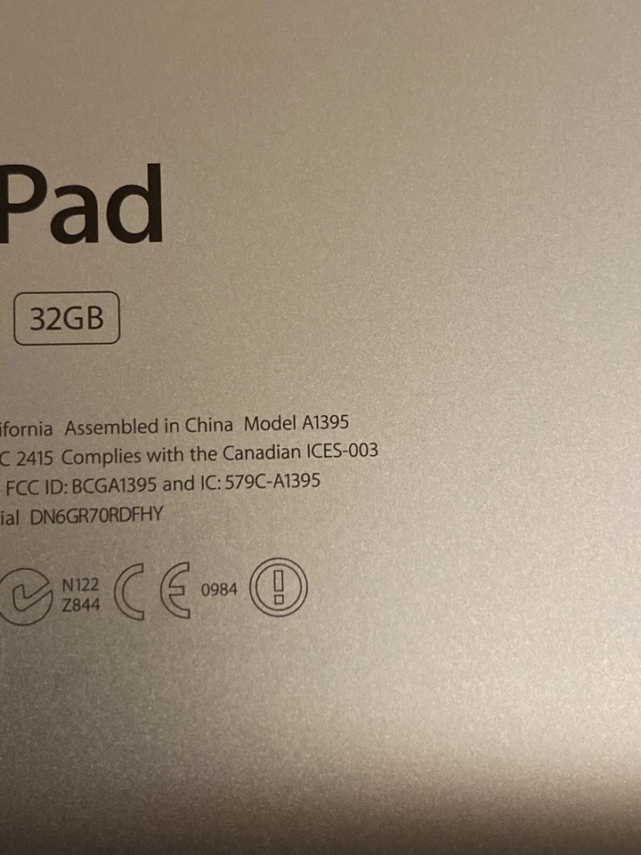 Apple iPad 2 A1395 32GB Black Excellent Condition Bundle Pink Apple Smart Cover - Image 4 of 4