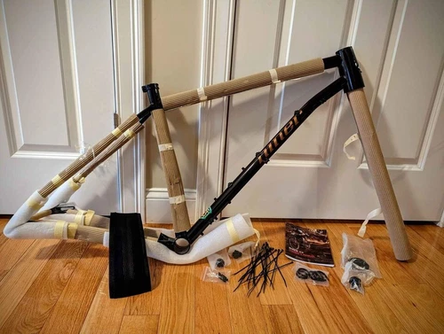 2023 NEW Niner SIR 9 frame, Size Large, Reynolds 853