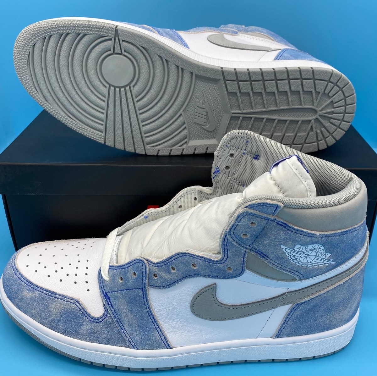 Nike Air Jordan 1 Retro High OG Hyper Royal 555088-402 Men's Nike Air Jordan 1 Retro High OG Hyper Royal 555088-402 Men's
