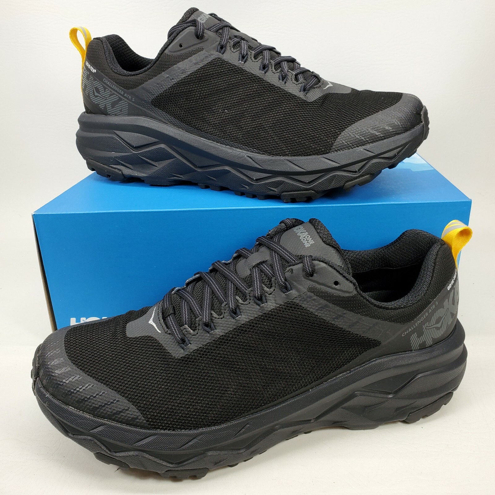 hoka black trainers