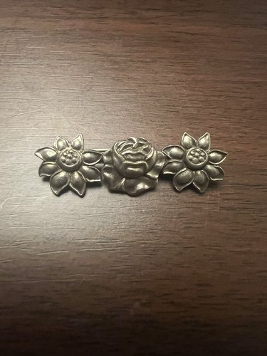 Art Nouveau Floral Pin