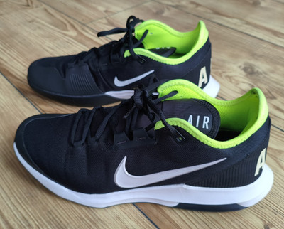 NIKE AIR MAX WILDCARD HC - BLACK VOLT - TENNIS - SCHWARZ - GR. 45 / 11