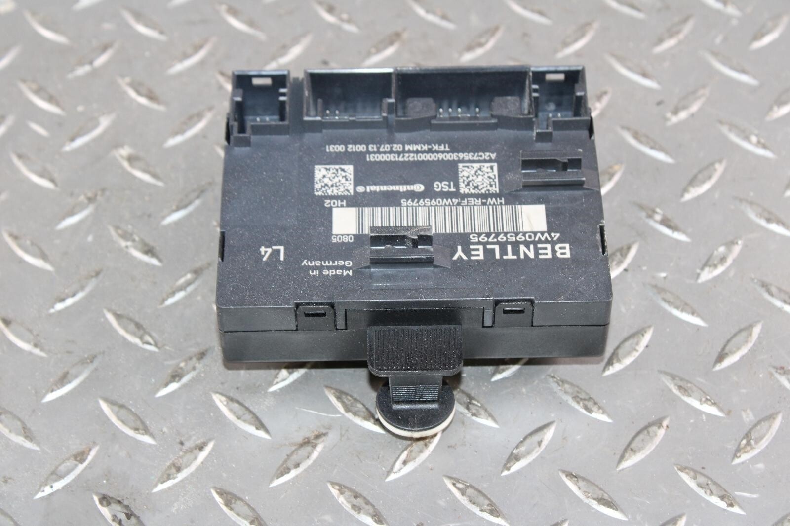 13-18 Flying Spur Electronic Rear Driver Side Left LH Door Control Module OE WTY