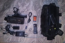 CANON E51/ VIDEO CAMERA RECORDER CANT GET IT TO POWER ON Remote charger