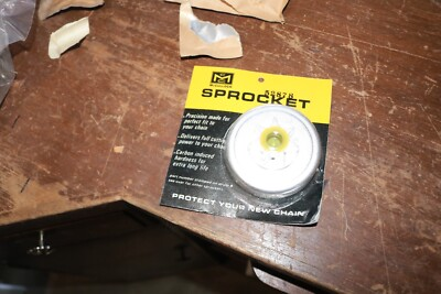 #ad #ad NOS vintgae McCulloch sprocket P N 52878 .404 pitch 7 teeth $28.87