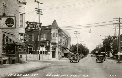 Menomonee Falls WI Wisconsin Fond du Lac Ave. RPPC Photo Postcard COPY