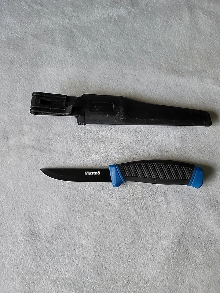 Cuchillo de filete Mustad de 8 pulgadas con funda Foto 2 de 3
