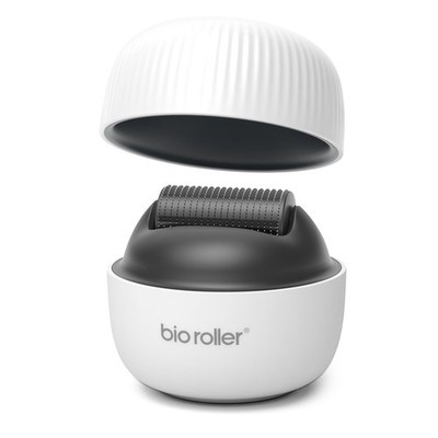 Derm Roller - Microneedling, fine lines, wrinkles, collagen stimulation