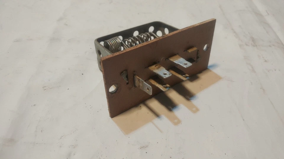 原始设备制造商二手鼓风机电机电阻适用于道奇卡车带 D150 D250 350 4261113 56003527 — 第 4/4 张图片