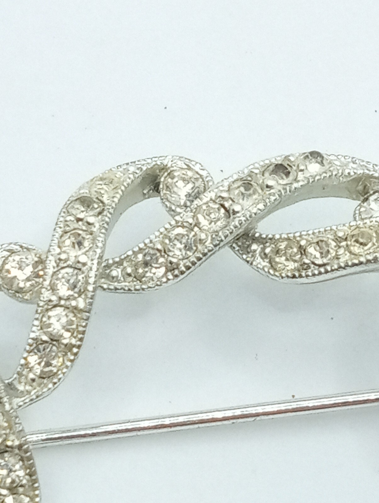 Vintage Henry Bogoff Clear Rhinestone Wreath Broo… - image 8