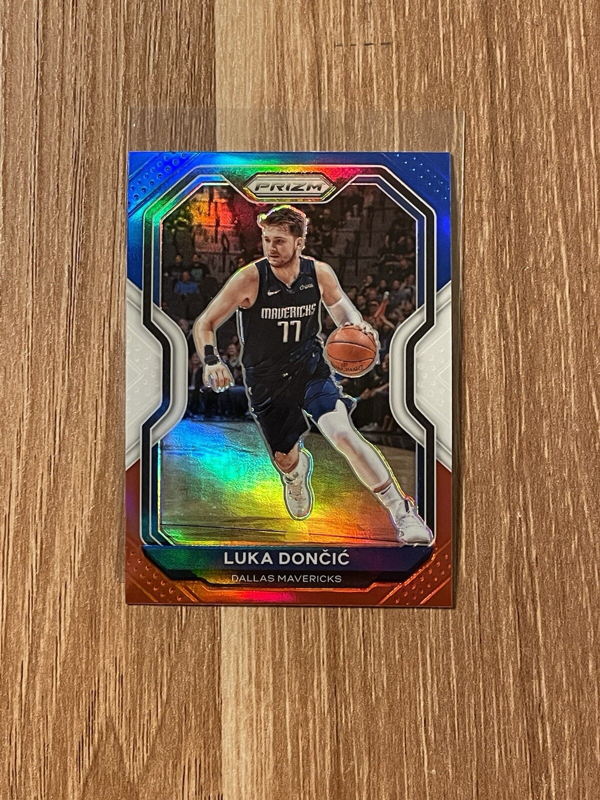 Luka Doncic 2020 Panini Prizm #32 Red White Blue Holo Mavericks