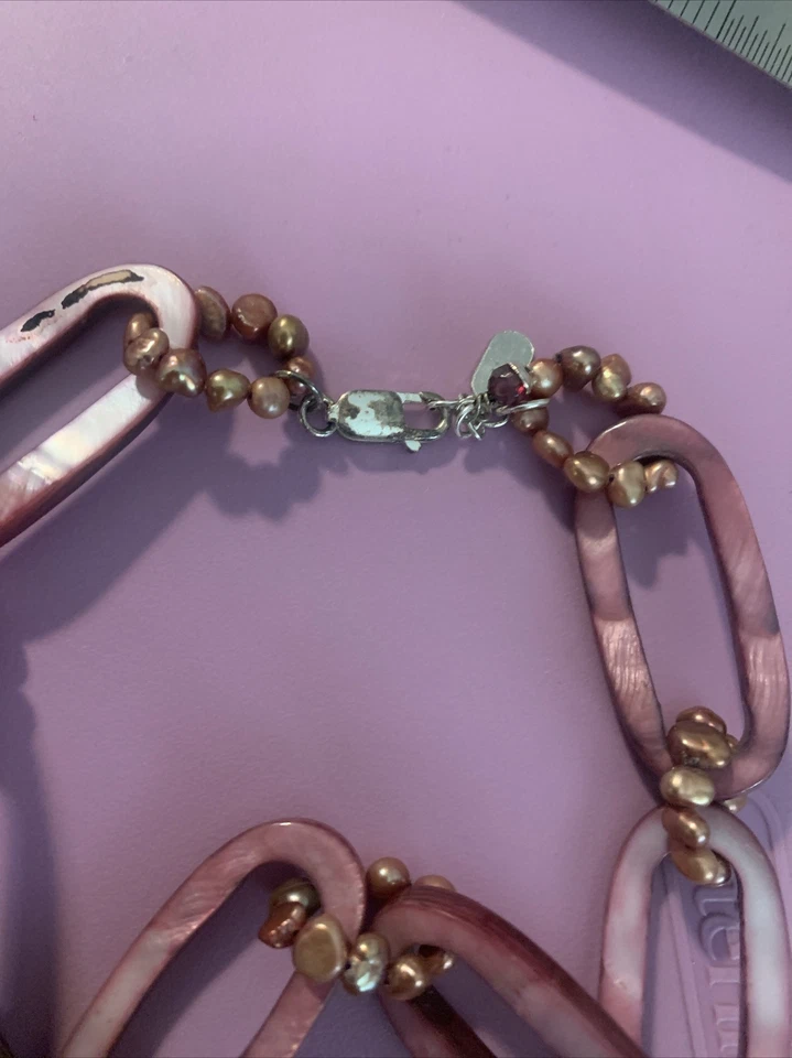 Collar de madreperla y perla rosada de Anthropologie 30 pulgadas Foto 3 de 4