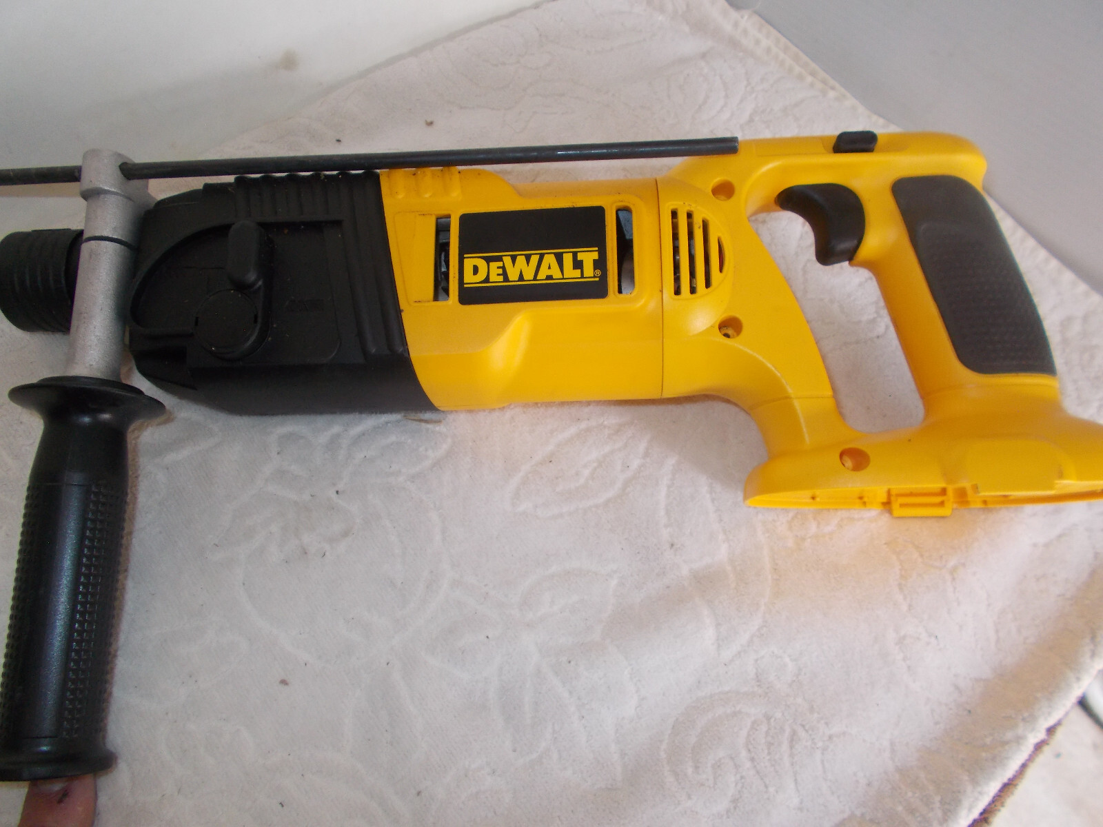 Image of DeWalt DW999 on Best Buy website