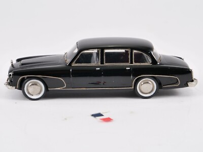 Miniature Ma Collection CH N°18 – Citroën 15 Présidentielle 1955 – 1/43 Résine