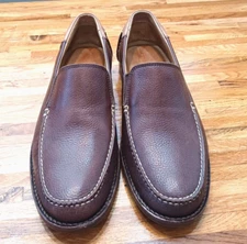 Tommy Bahama Faxon Men's Size 8 M Brown Leather Slip-On Loafers Made in Brazil