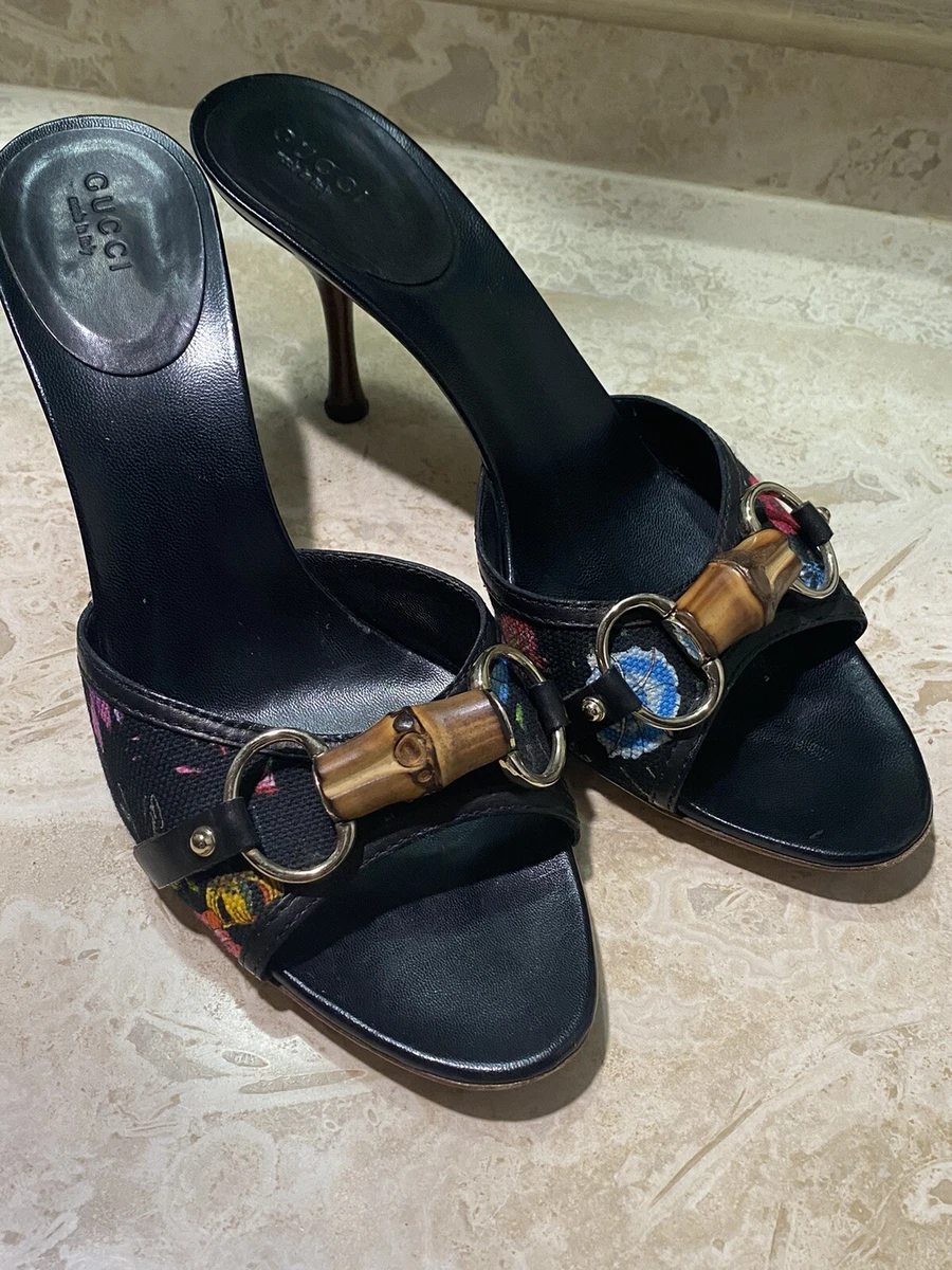 Talon mule en bambou multicolore Gucci Flora toile noire morsure taille 8 5 B av