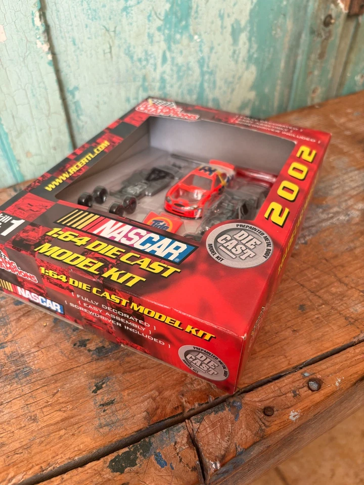 TIDE 2002 Racing Champions #32 NASCAR 1:64 Die Cast Modelo Kit De Colección CAJA SELLADA Foto 3 de 4