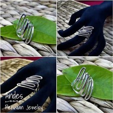Handmade peruvian ring 950 silver wrought diagonal lines shield Size 8.5
