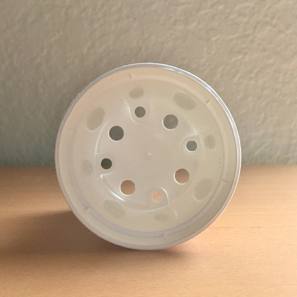 Ollas de plástico blanco violeta africano y suculentas de 2 1/8 pulgadas - Cantidad 10 Foto 2 de 3