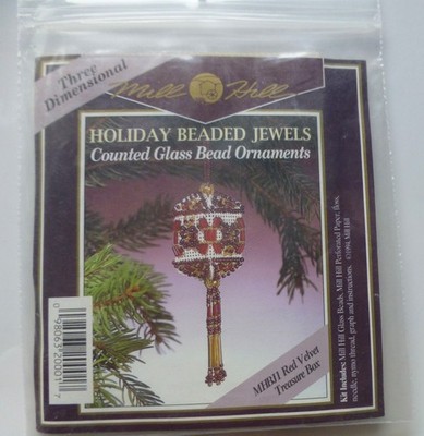Mill Hill Holiday Beased Jewels Red Velvet Treasure Box Ornament CHART ONLY