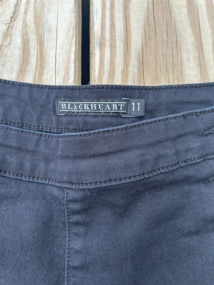 Blackheart Shorts Juniors Size 11 Black Nautical High Rise Goth Flat Front - Image 2 of 4