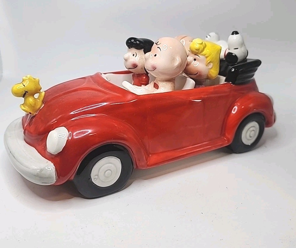 VTG Willitts Peanuts/Snoopy 40th Anniversary VW Beetle Music Box Works See Descr