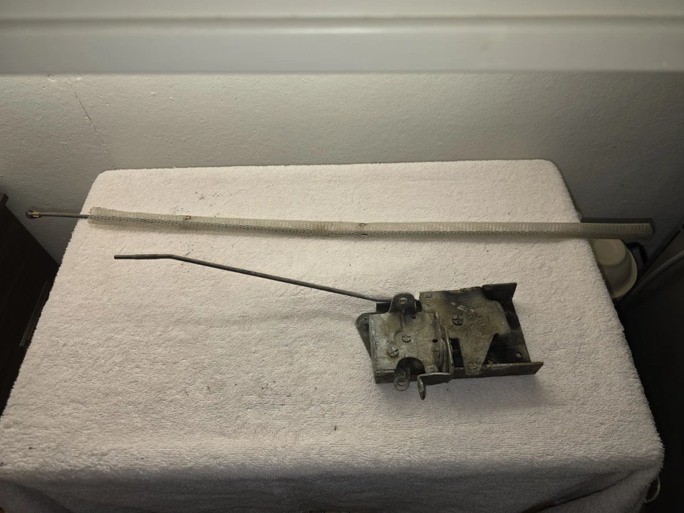 1975-80 AMC Eagle SX-4 Door Latch Passenger Side 🦅🦅 - Image 2 of 4