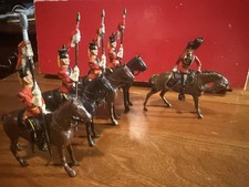 BRITAINS TOY SOLDIERS SET 33 SET OF FIVE 16TH/5TH LANCERS L K