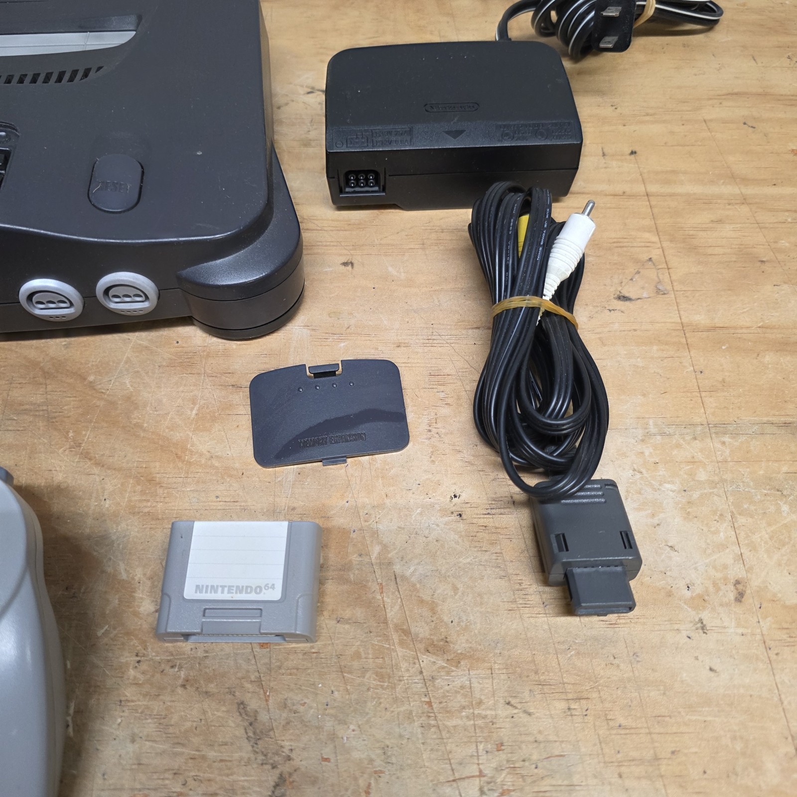 Nintendo 64 N64 USA Control Deck Console OEM Controller, Cables, And Memory Card