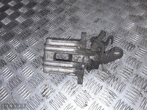 2004 VW GOLF V BREMSSATTEL HINTEN RECHTS 1600PETROL