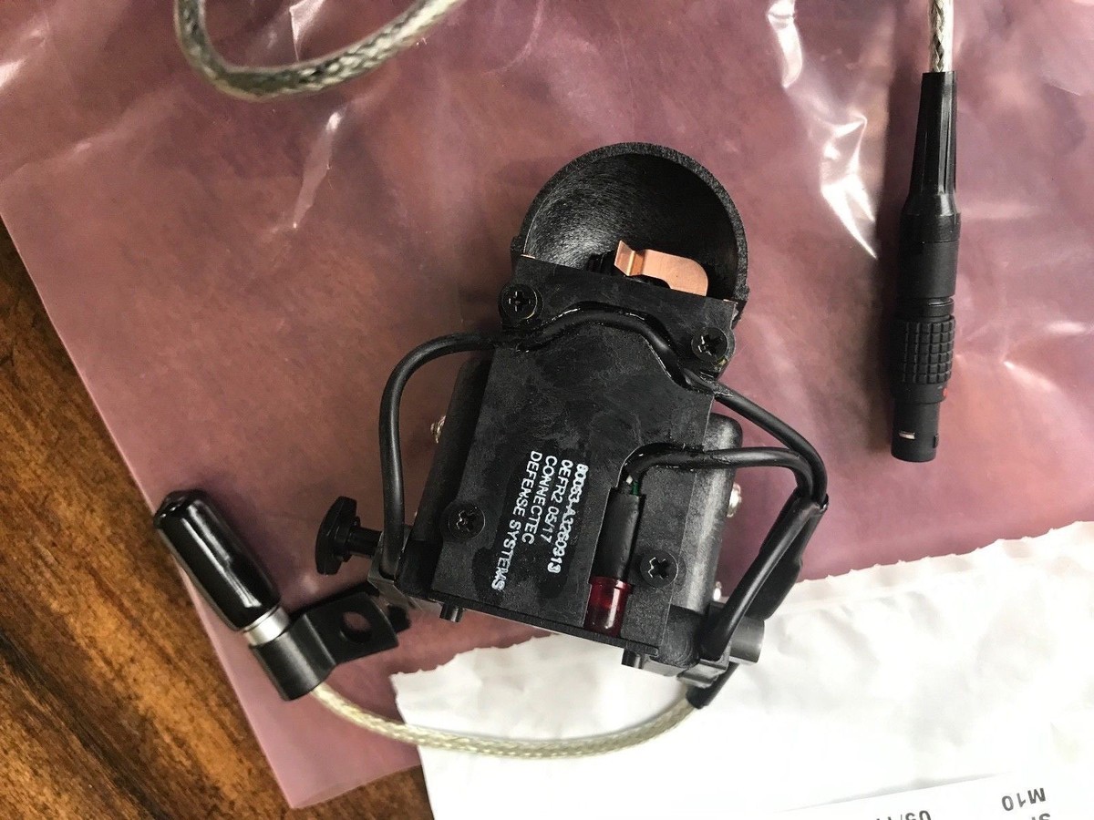 2022人気特価 米軍実物ANVIS Mount Helmet 6/9ナイトビジョンマウント