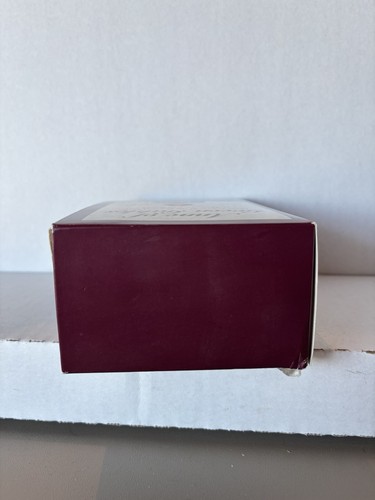 Anne of Green Gables 3-Book Box Set - Picture 8 of 13