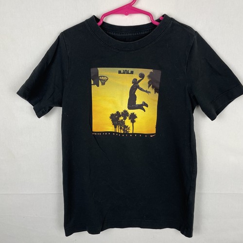 NIKE Dri Fit Youth Size S Black Strive 